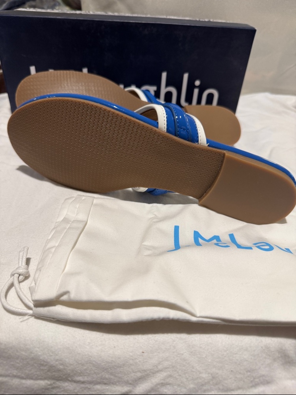 NIB J McLaughlin flat sandals size 8. - Picture 4 of 4